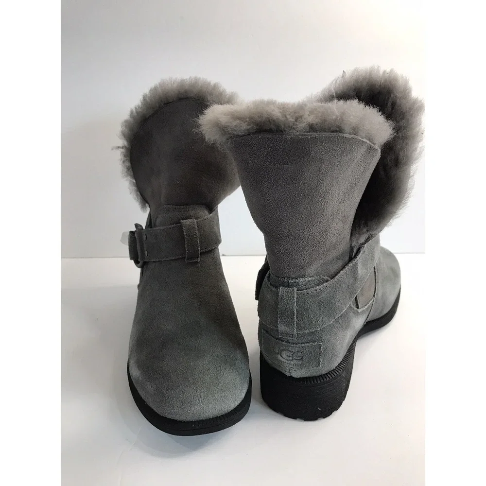 Women's ugg bodie charcoal grey faux fur lined buckle water‎ proof boot size 6